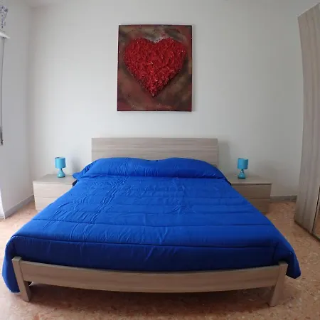Art Centro 3* קאסרטה