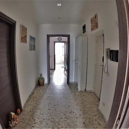 לינה וארוחת בוקר Art Centro קאסרטה